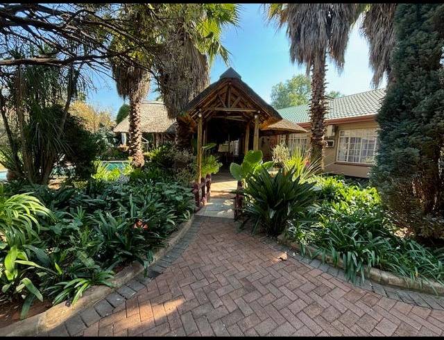 3 BEDROOM HOUSE FOR SALE IN HENLEY-ON-KLIP